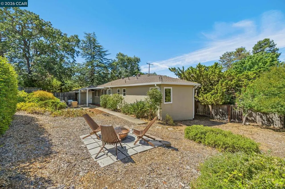 1630 3Rd Ave Walnut Creek, CA 94597