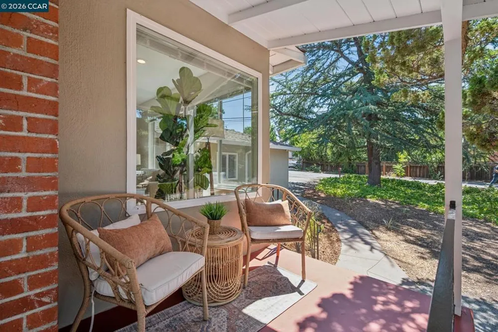 1630 3Rd Ave Walnut Creek, CA 94597