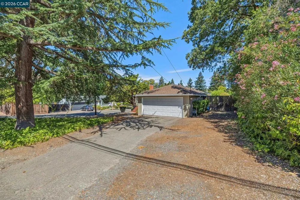 1630 3Rd Ave Walnut Creek, CA 94597