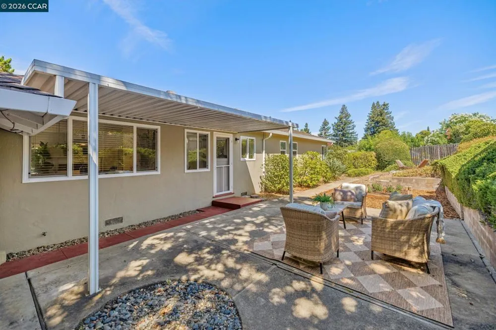1630 3Rd Ave Walnut Creek, CA 94597