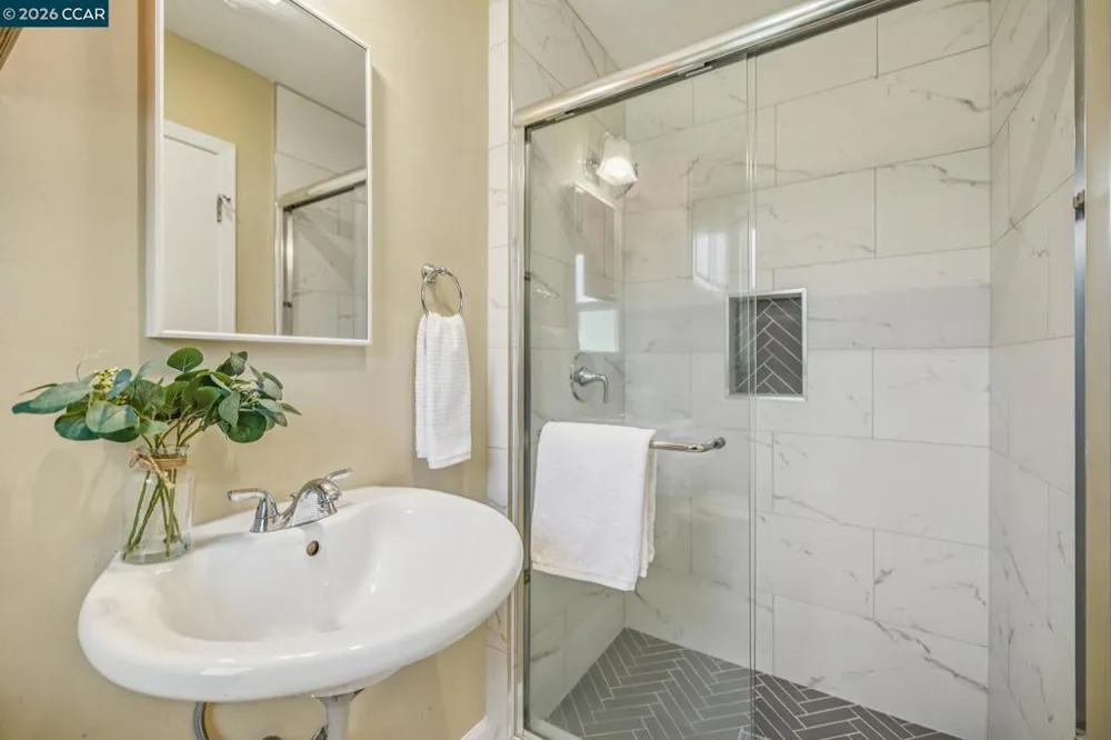 1630 3Rd Ave Walnut Creek, CA 94597