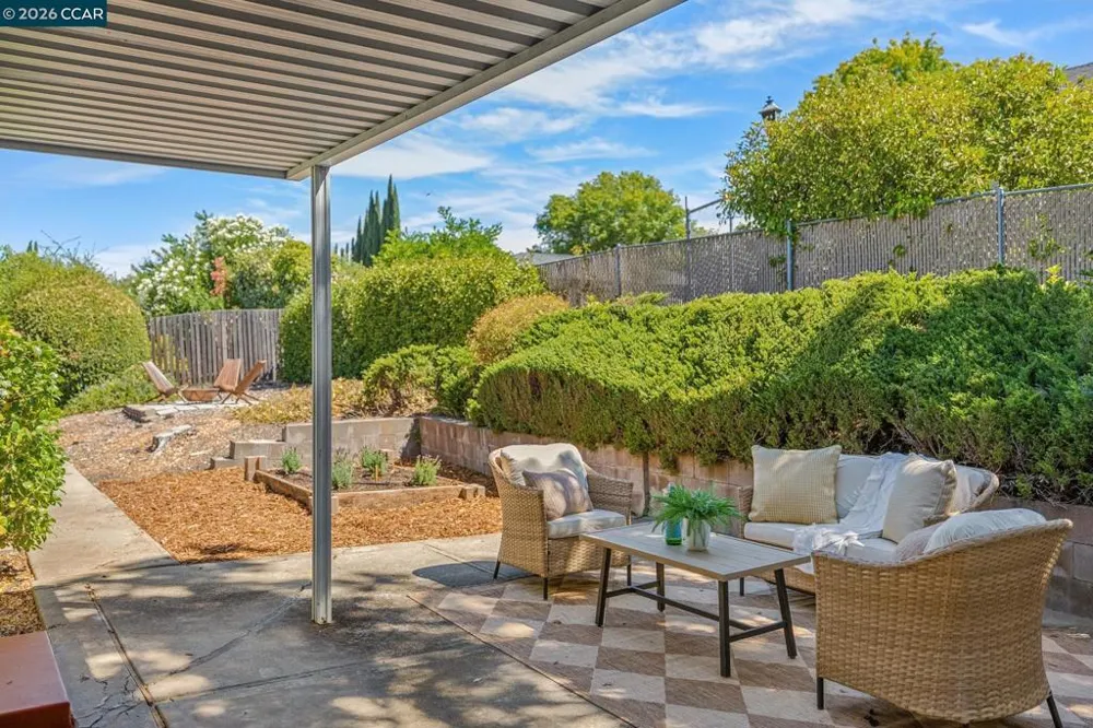 1630 3Rd Ave Walnut Creek, CA 94597