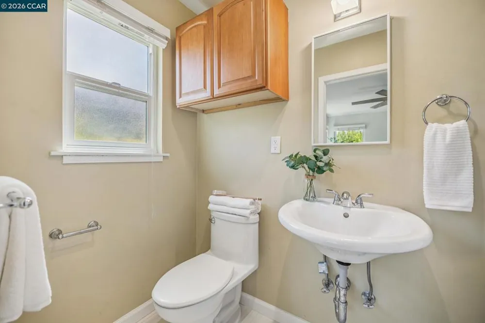 1630 3Rd Ave Walnut Creek, CA 94597