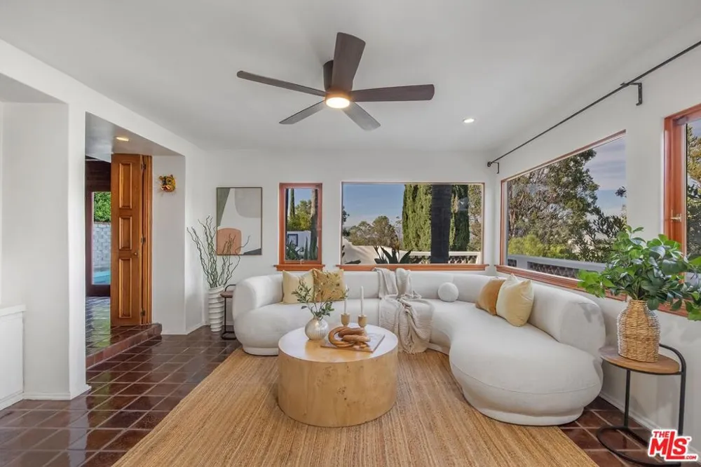 15012 Del Gado Drive Sherman Oaks, CA 91403