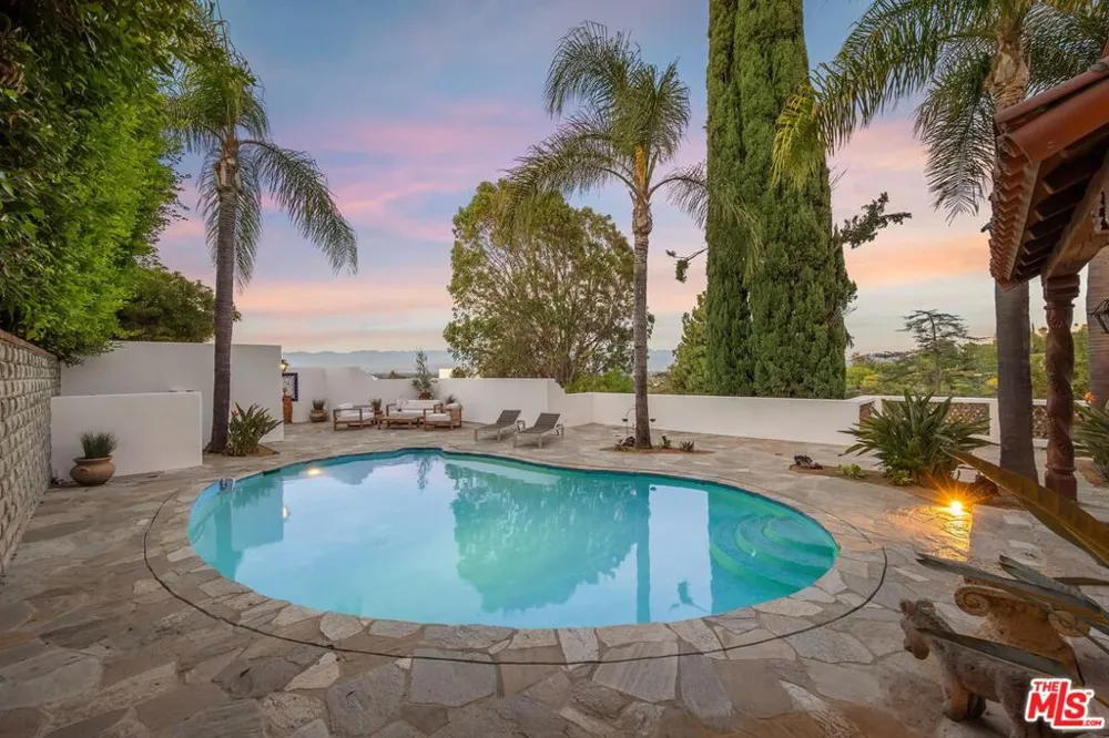 15012 Del Gado Drive Sherman Oaks, CA 91403