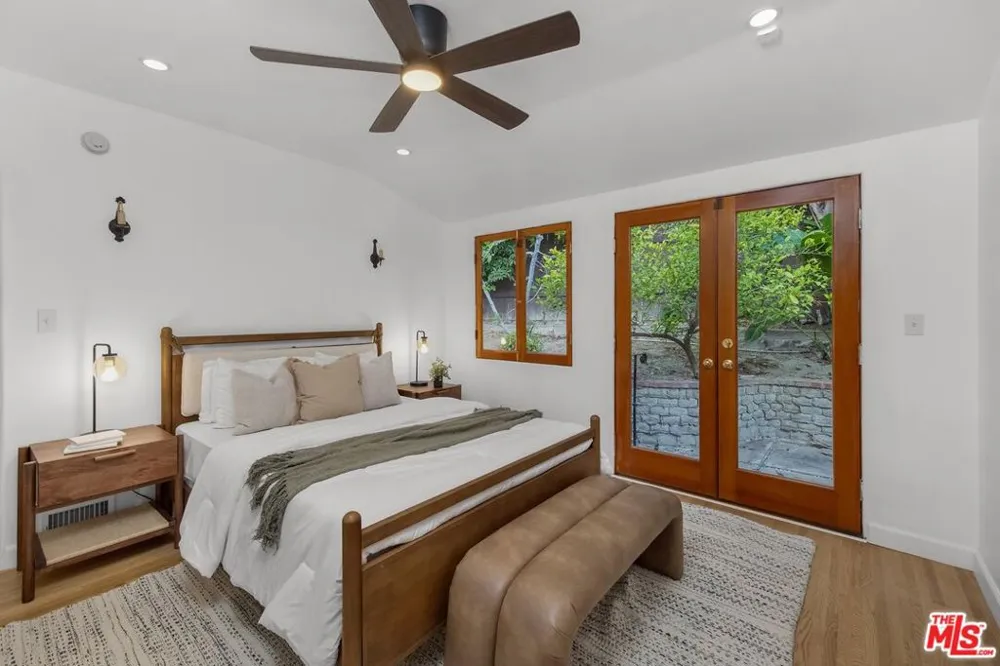 15012 Del Gado Drive Sherman Oaks, CA 91403