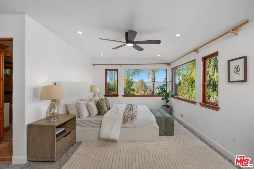 15012 Del Gado Drive Sherman Oaks, CA 91403