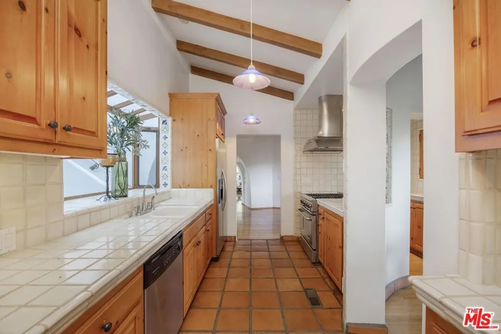 15012 Del Gado Drive Sherman Oaks, CA 91403