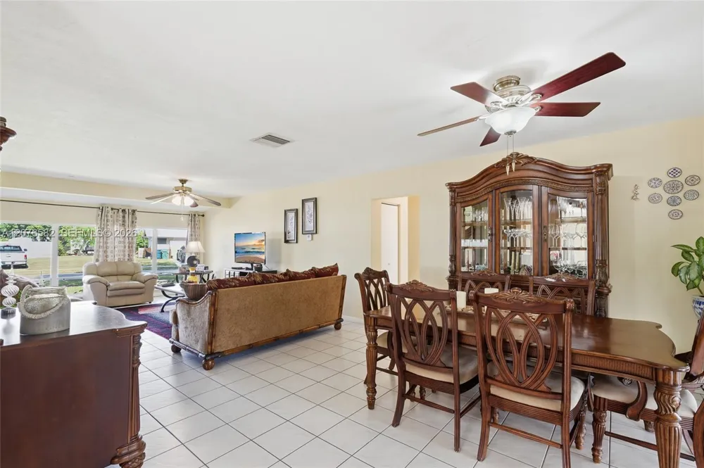 20510 Jacaranda Rd Cutler Bay, FL 33189