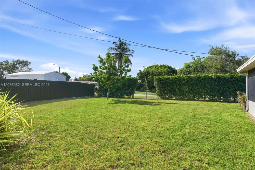 20510 Jacaranda Rd Cutler Bay, FL 33189