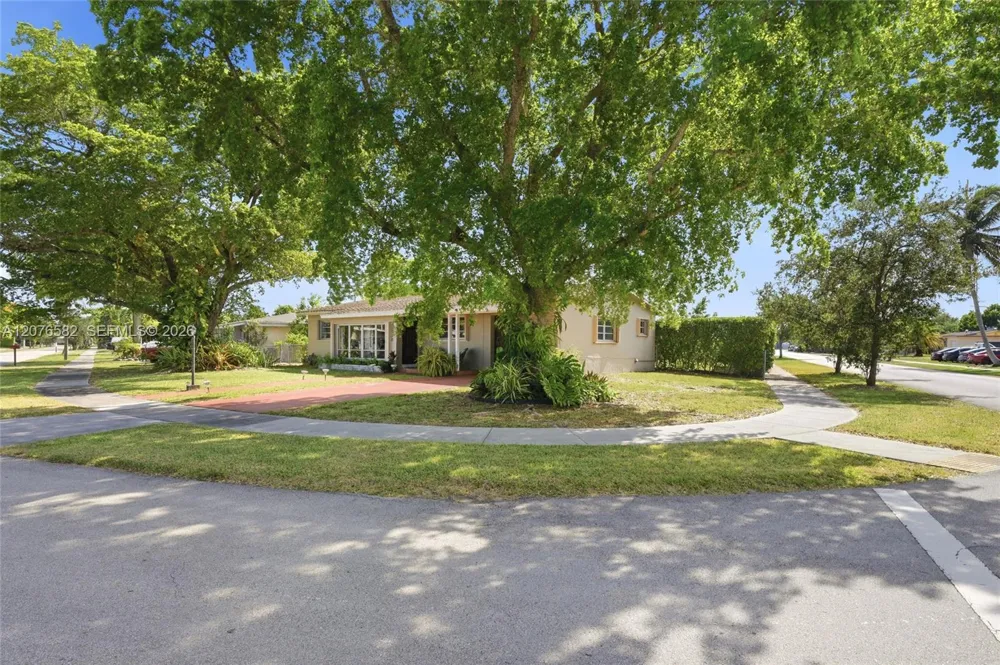 20510 Jacaranda Rd Cutler Bay, FL 33189