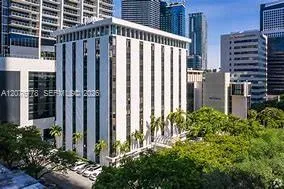 1000 Brickell Ave #7A