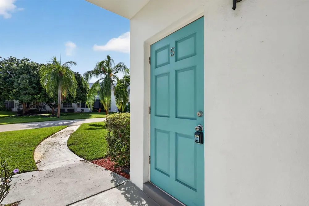 2929 SE OCEAN BOULEVARD #108-5 Stuart, FL 34996
