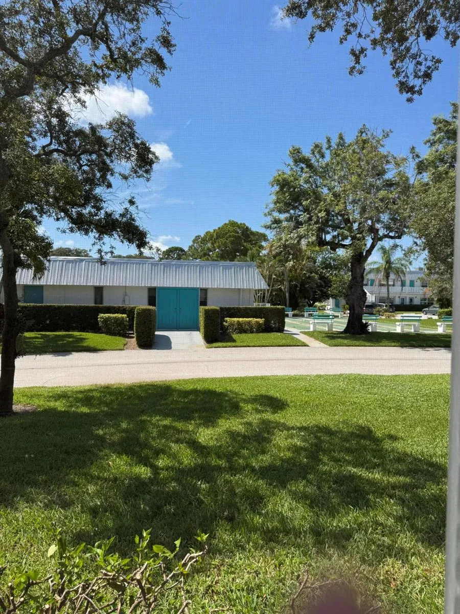 2929 SE OCEAN BOULEVARD #108-5 Stuart, FL 34996