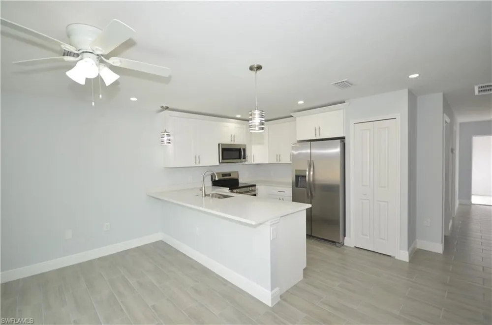 2955 Dunbar Avenue #B Fort Myers, FL 33916