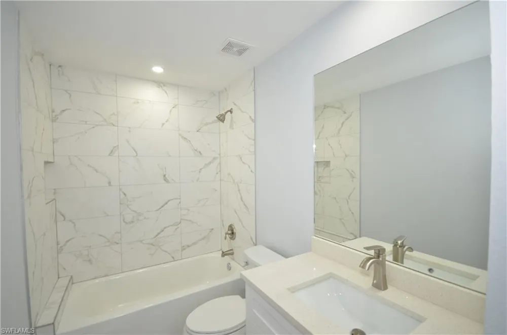 2955 Dunbar Avenue #B Fort Myers, FL 33916