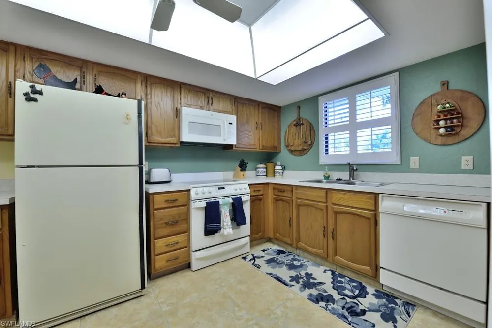 25402 Golf Lake Circle #117 Bonita Springs, FL 34135