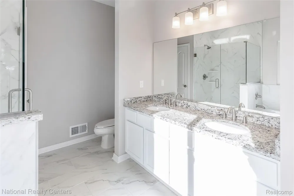 5603 Morgan Lake Drive Independence Charter Township, MI 48348