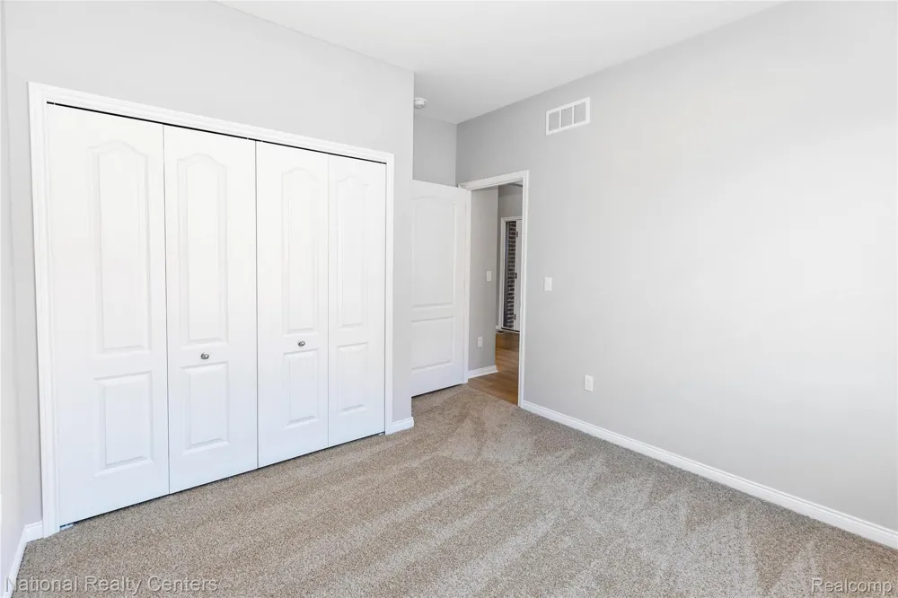 5603 Morgan Lake Drive Independence Charter Township, MI 48348