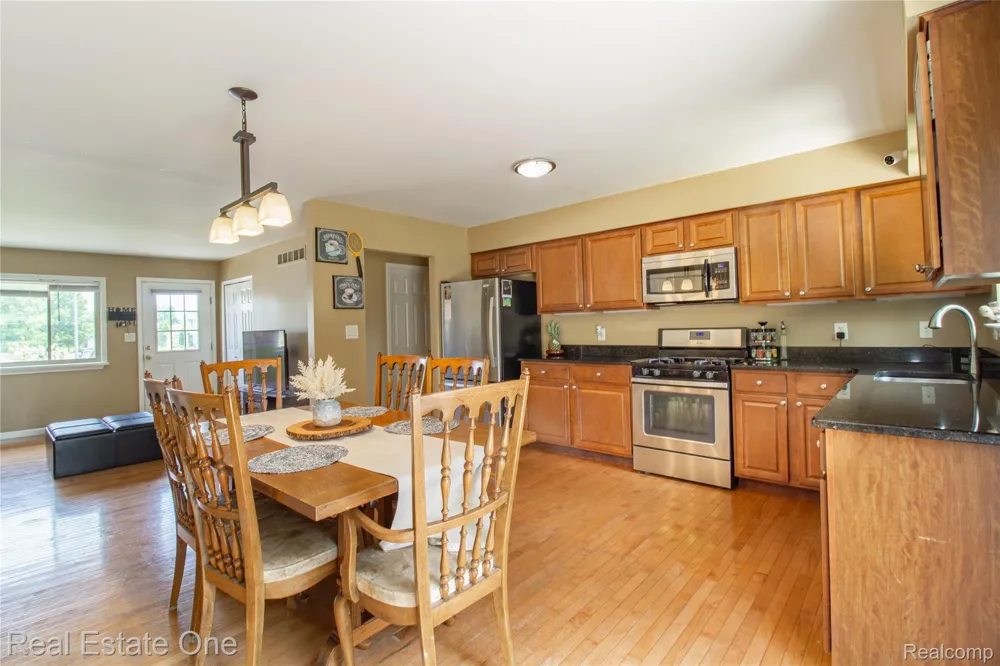44220 Saltz Road Canton Charter Township, MI 48187