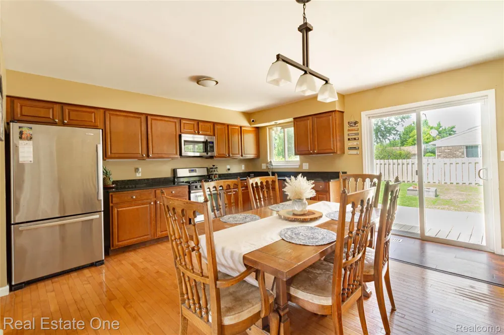 44220 Saltz Road Canton Charter Township, MI 48187