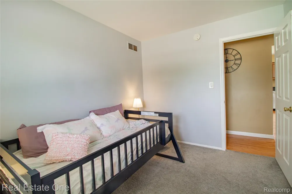 44220 Saltz Road Canton Charter Township, MI 48187
