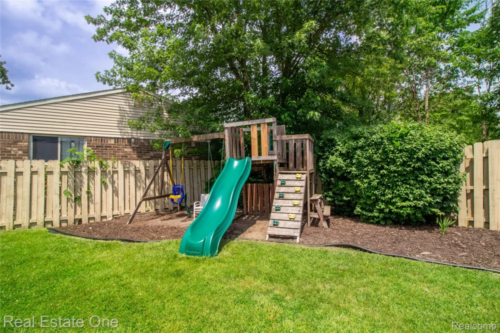 44220 Saltz Road Canton Charter Township, MI 48187