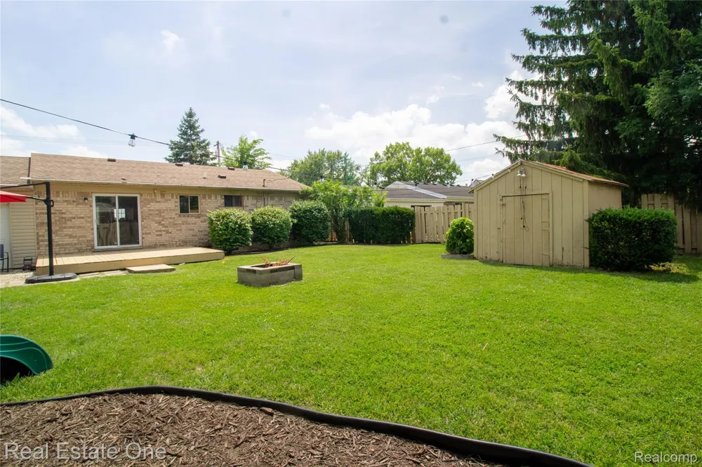 44220 Saltz Road Canton Charter Township, MI 48187