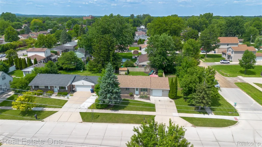 44220 Saltz Road Canton Charter Township, MI 48187