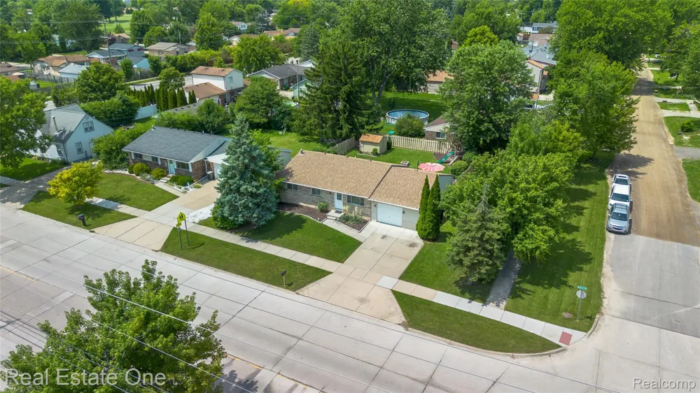 44220 Saltz Road Canton Charter Township, MI 48187