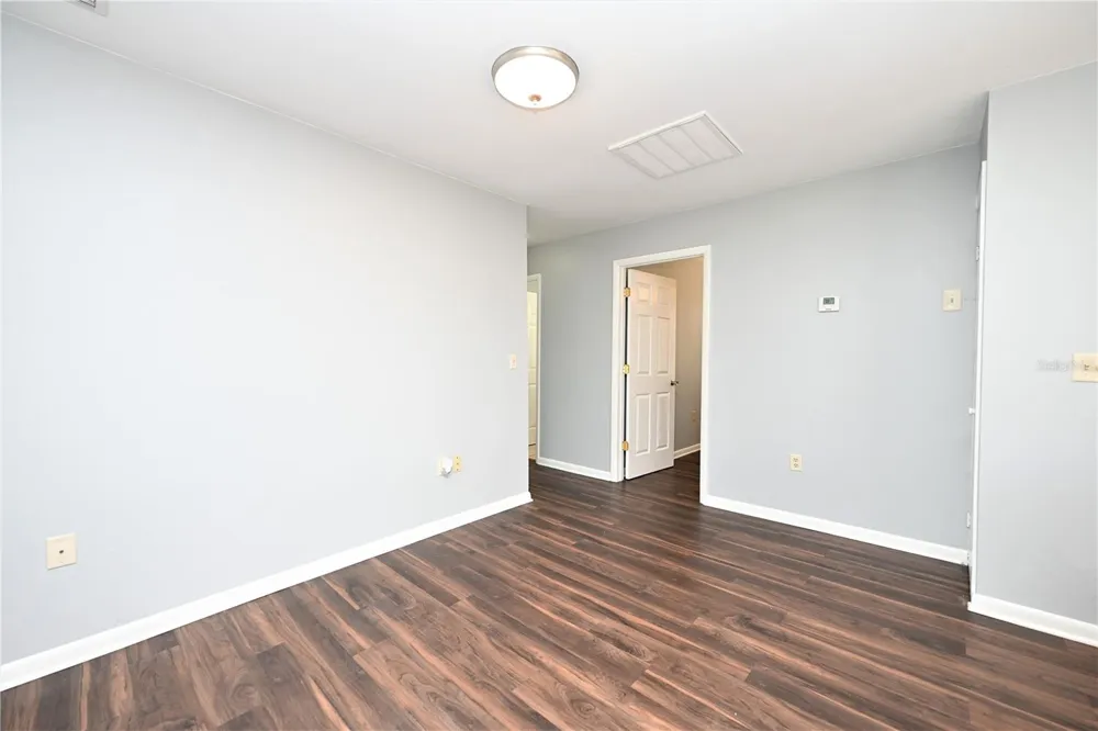 1107 KING AVENUE Lakeland, FL 33803