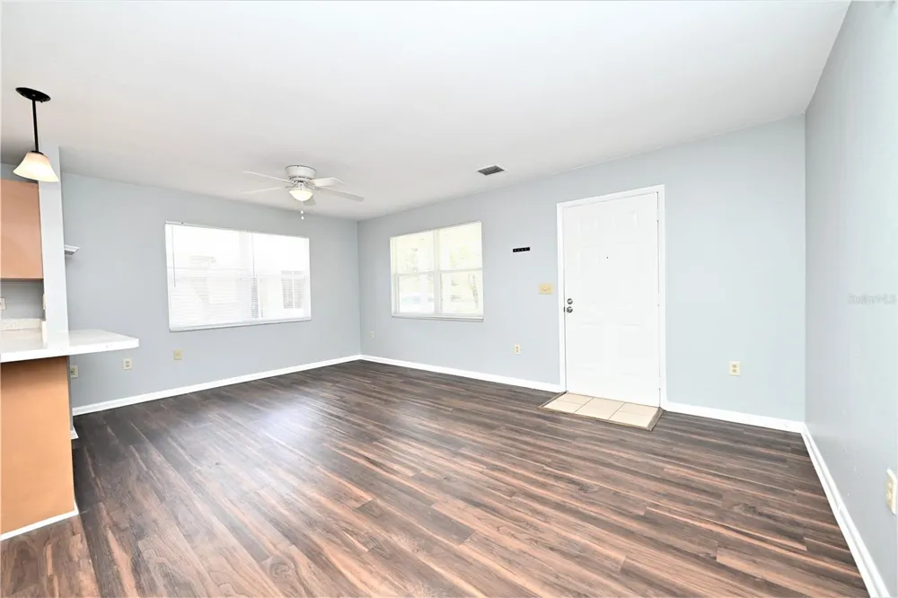 1107 KING AVENUE Lakeland, FL 33803