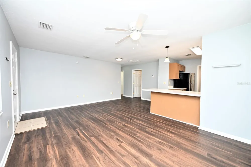 1107 KING AVENUE Lakeland, FL 33803
