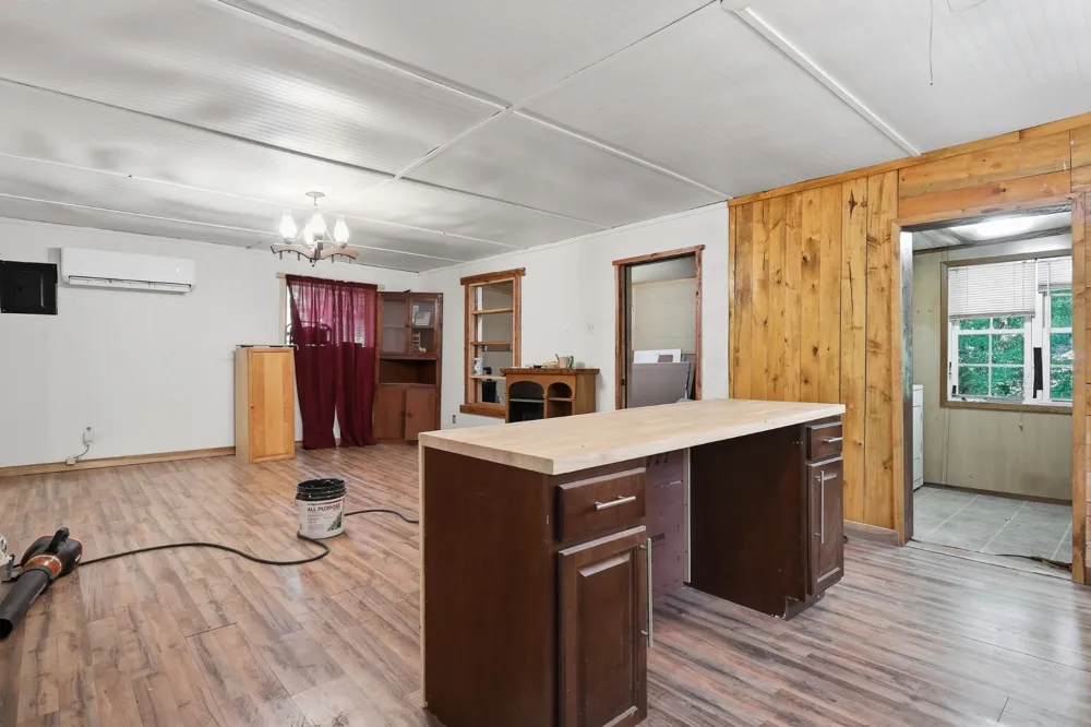 141 Audrey Drive Byrdstown, TN 38549