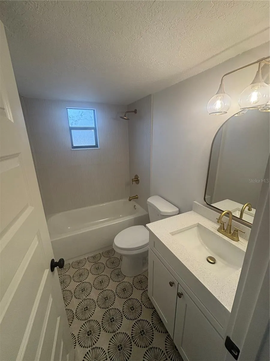 1107 GOSHEN ROAD Tarpon Springs, FL 34689