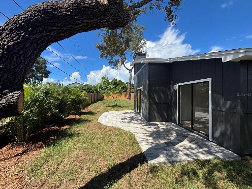 1107 GOSHEN ROAD Tarpon Springs, FL 34689
