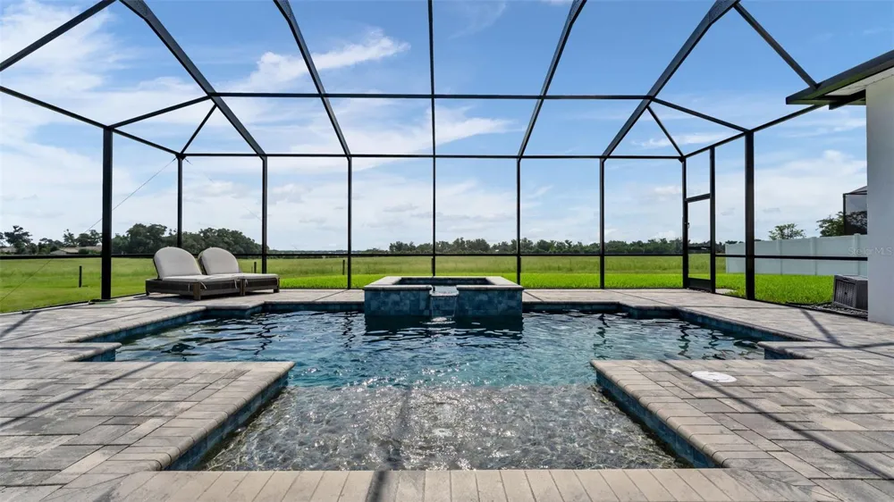 7034 BENTRIDGE DRIVE Lakeland, FL 33813