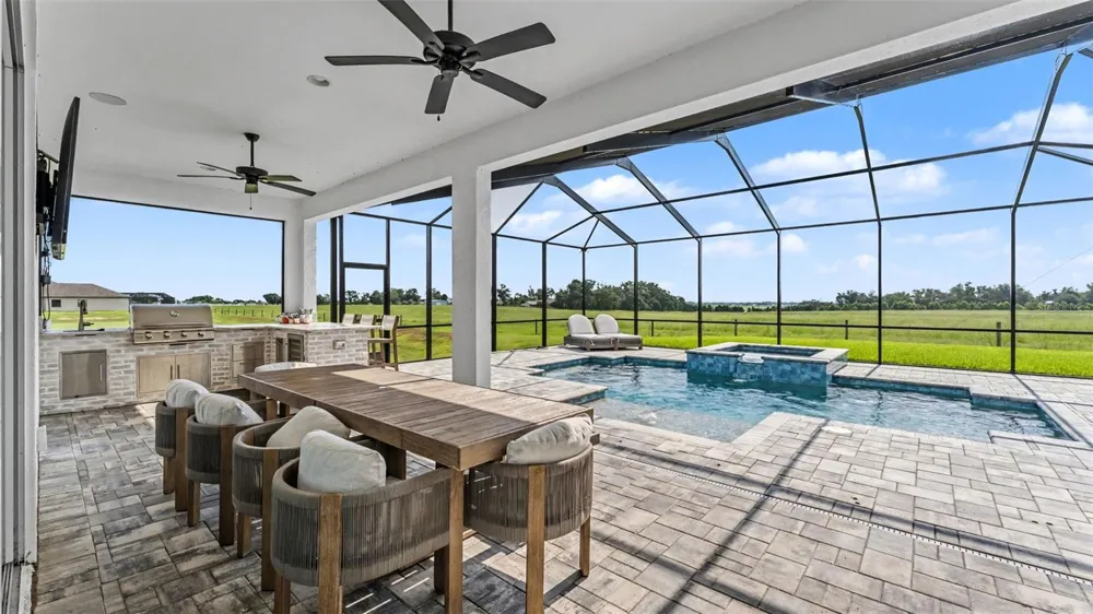 7034 BENTRIDGE DRIVE Lakeland, FL 33813