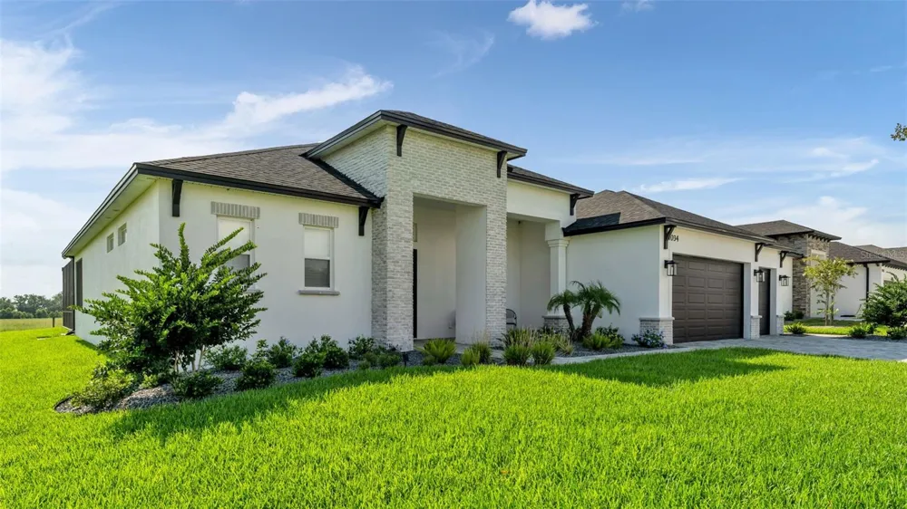 7034 BENTRIDGE DRIVE Lakeland, FL 33813