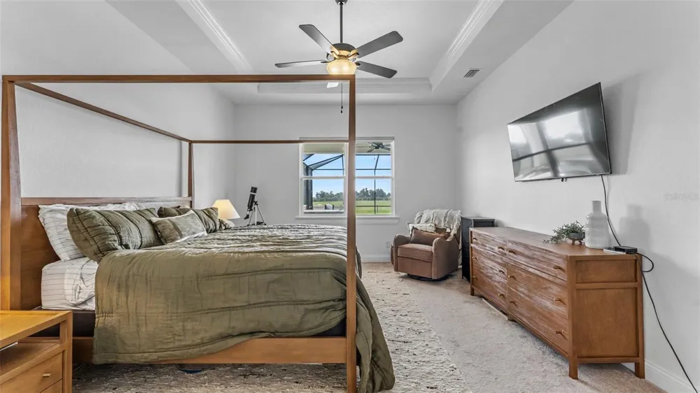 7034 BENTRIDGE DRIVE Lakeland, FL 33813