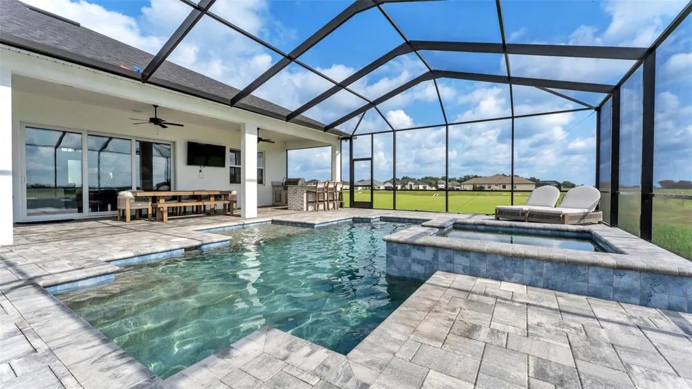 7034 BENTRIDGE DRIVE Lakeland, FL 33813