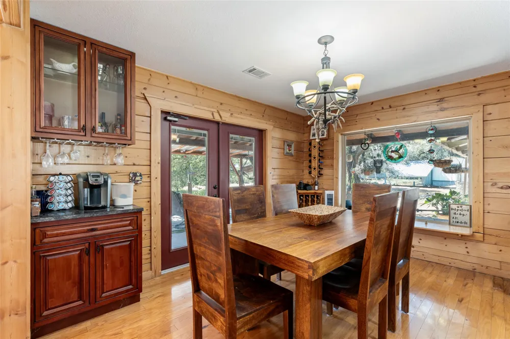 103 Ridge Oak Drive Wimberley, TX 78676