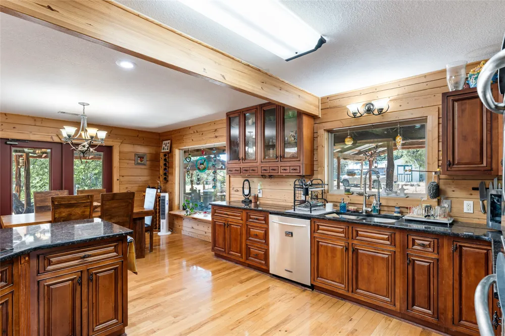 103 Ridge Oak Drive Wimberley, TX 78676