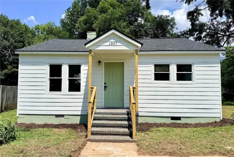 1307 Lucky Street
