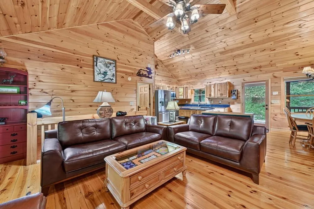 162 Primrose Court Ellijay, GA 30540