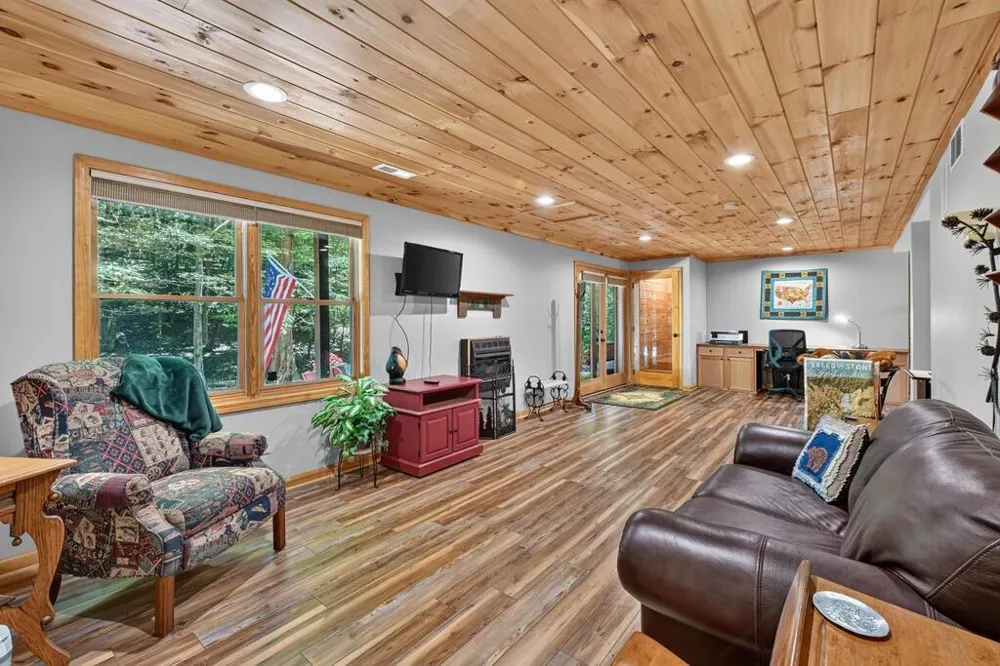 162 Primrose Court Ellijay, GA 30540