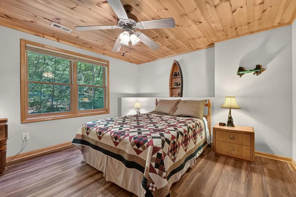 162 Primrose Court Ellijay, GA 30540