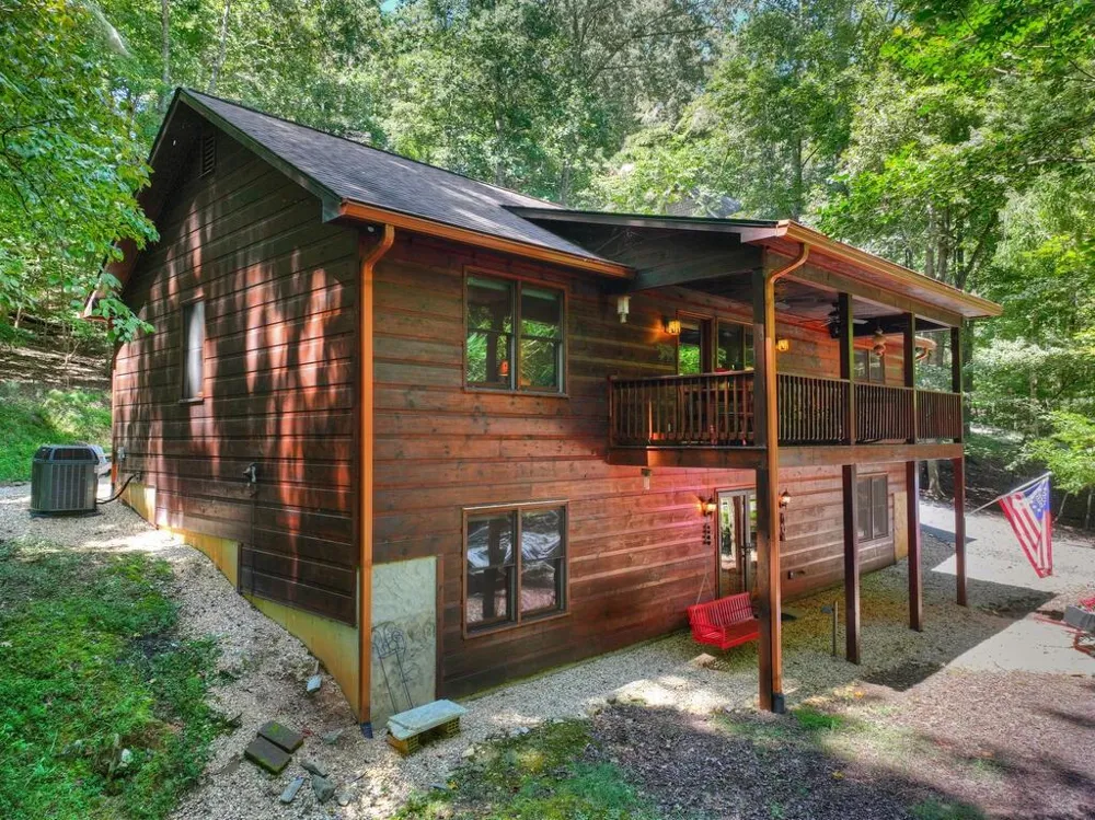 162 Primrose Court Ellijay, GA 30540