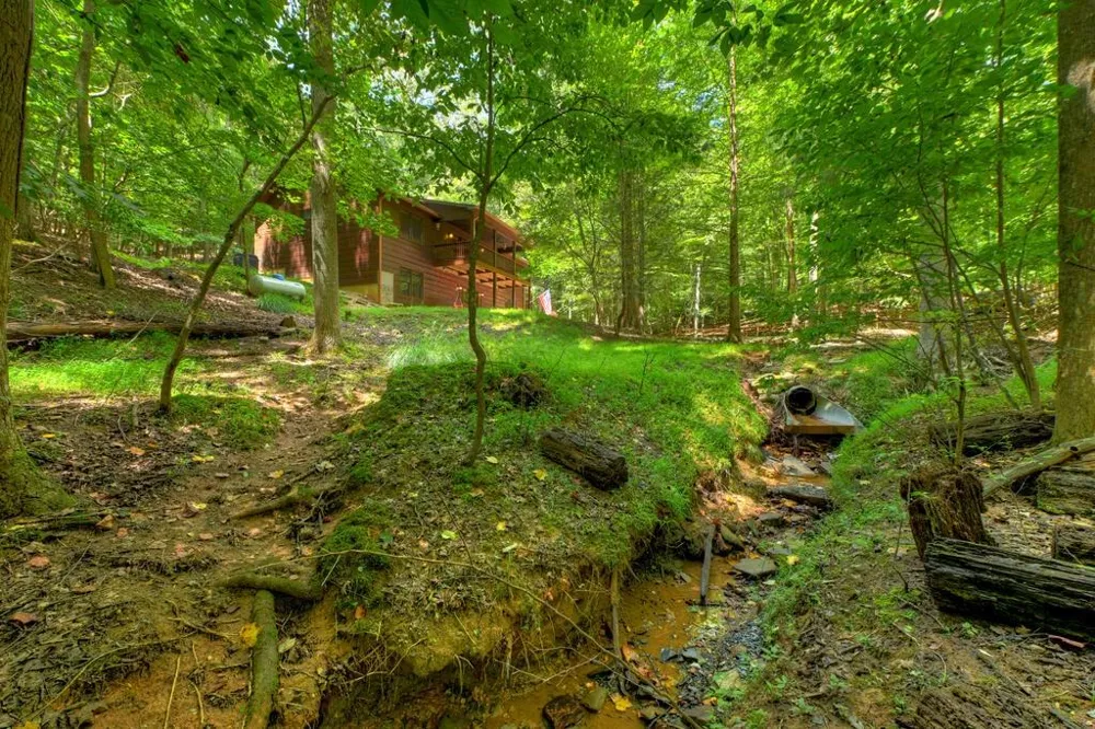 162 Primrose Court Ellijay, GA 30540