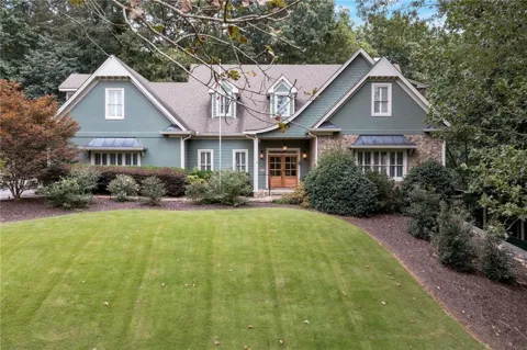 180 Forest Glen Drive